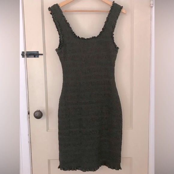 Anthropologie Olive Green Ruched Dress Size M - Picture 3 of 4